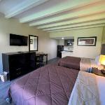 James River Inn & Suites Newport News