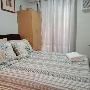 StayPlus Tagaytay Homey Studio (Netflix + Balcony)