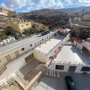 Petra Karam Hotel