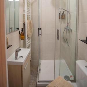 Small Studio Of 14m In The Heart Of Lyon