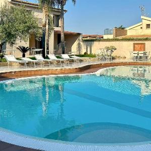 Amazing Home In Punta Milocca