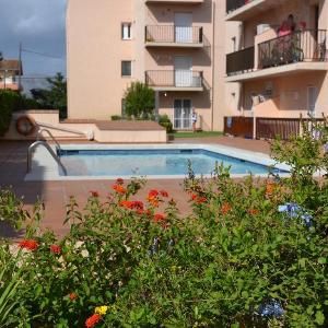 Apartamento Calella 4: Cerca del Mar Mascotas Bienvenidas - ES-323-80