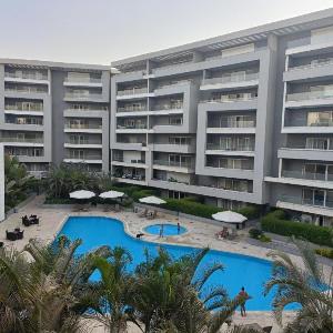 Parkside Boutique 3 Bedroom Serviced Apartment - Ocean Blue