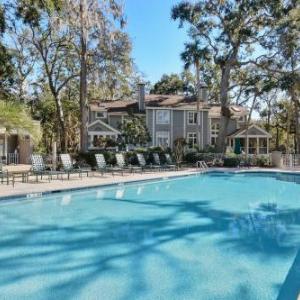 7606 Huntington