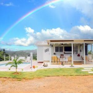 Bello Amanecer Guest House with Private Pool