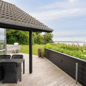 Lovely Summer House With A View And Outdoor Spa