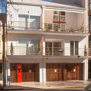 Plaza Sarmiento Moderno Loft con patio
