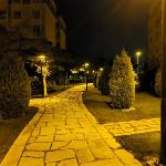 Lovely 2-bedrooms Apartment with free parking