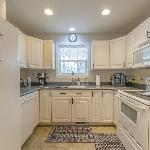Bed & Birdie - New Vacation Rental - Close to golf course & downtown Saugatuck Michigan