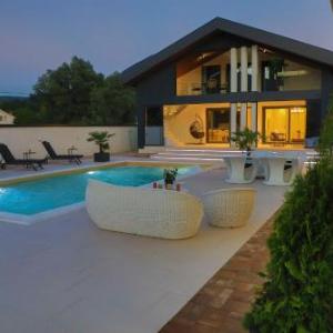 Villa Mermaid of Una