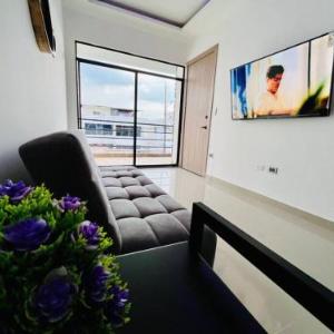 Hermosa Suite & Jacuzzi & Balcón - Piso 1 - 10min del Consulado Americano