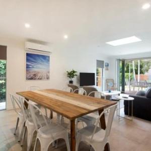 Depper St Charming Beach Side Home in Lovely Location