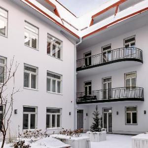 Hestia Apartments Barons