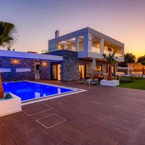 Villa Tropicana by Villa Plus