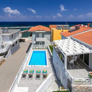 Villa Areva by Villa Plus