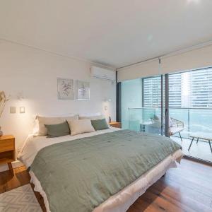 Descubre la Elegancia 2 habitaciones en Las Condes