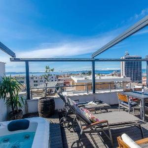 Apartment Jacuzzi Sky