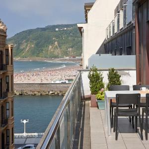 Boulevard Terrace by FeelFree Rentals