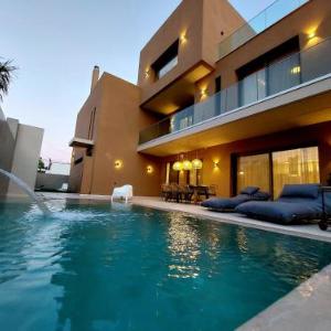 Salina SPA Villas - with PRIVATE HEATED ECO-POOL SAUNA & JACCUZI HOT TUB