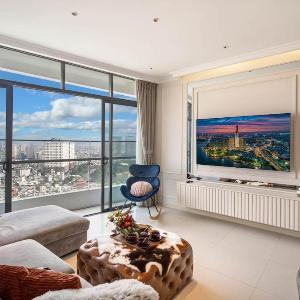 City Garden - 3BR Panorama Penthouse