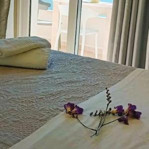 Sea Side Serenity 5