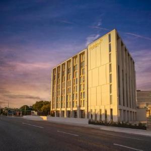 Hotels near Naas Racecourse - Maldron Hotel Merrion Road