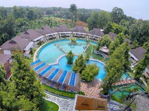 Wetzlar Resorts and Hotels, Alwaye