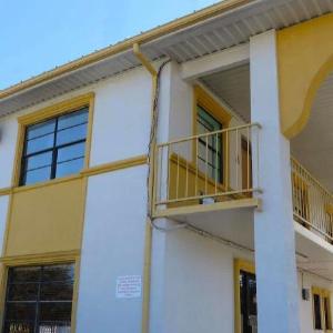 Hotels near Texas Opry Theater - Weatherford Inn And Suites