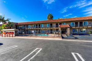 Econo Lodge Inn & Suites Escondido Downtown, Escondido