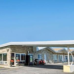Hotels near Bissell Park - Weber Inn KItchener