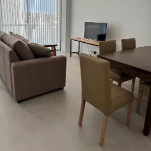 Zona Guemes tres ambientes 2 N 502
