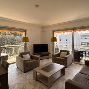 A083 - Modern & Bright apt - Cannes center
