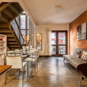 Splendid loft with suite and second room with services