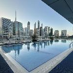 EasyGo - Hamilton Lagoon View Dubai