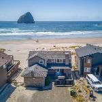 Pacific City Surf Cottage - Meredith Lodging