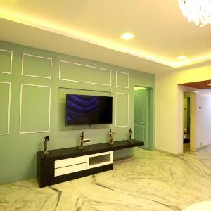 Kandivali East-Pool VillaTerrace- 4.5 Bedroom