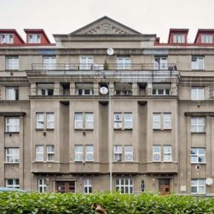 Prague Days - Modern Apartments w Easy City Access