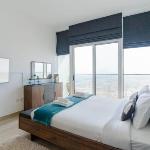 LUXFolio Retreats - Marina Skyline Bloom Towers Dubai