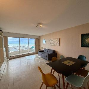Appartement Face Mer - 2 Chambres Terrasse Garage Wi-Fi - FR-1-197-603