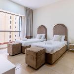 LUXFolio Retreats - Spacious and Luxurious Suite Dubai