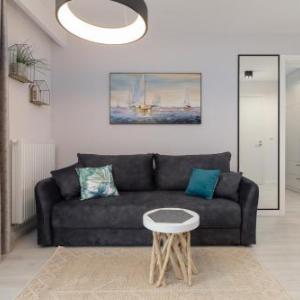 Mielno Sea & Lake Apartment by Noclegi Renters