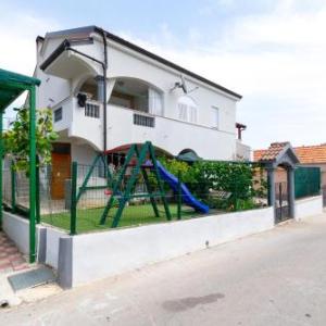 Apartments with parking space Pakostane Biograd - 19889