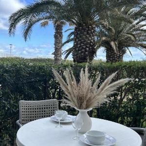 Studio à Saint-Cyprien – Accès plage piscine terrasse - FR-1-732-71