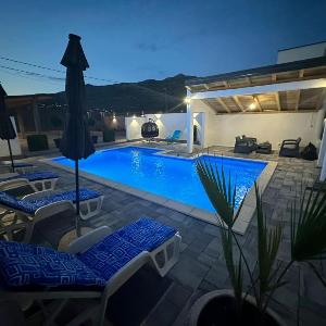 Luxury Villa Euphoria