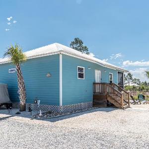 7020 Rookery 3 Someday came close to beach two pool beach amenities