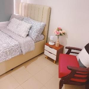 Lovely  2br  condo with pool