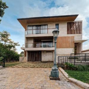 Villa Avocagolf Uluwatu by Nakula
