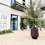 OYO 1350 Home Premium 1-Bed Apt Burj Crown Dubai