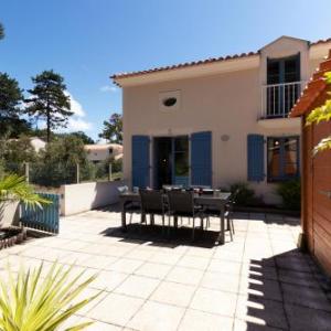 À 800m de la plage maison pour 6 avec piscine