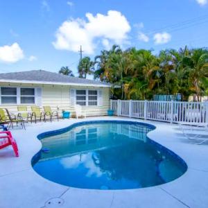 Vacation Home With Pool in siesta key sarasota